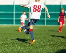 英超对决,蓝红战局突,变惊心动魄,B体育官网,B体育直播,体育赛事直播,足球直播